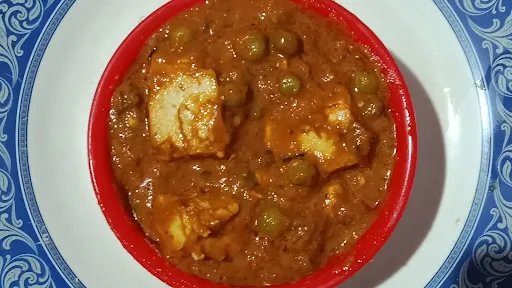 Matar Paneer