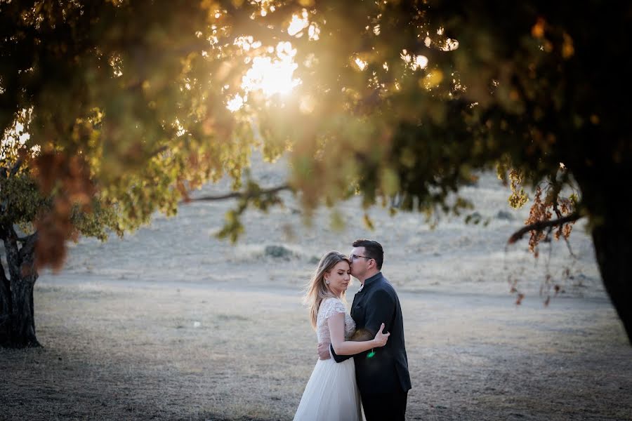 Wedding photographer Alexandru Nicusor Paduret (alexandrupaduret). Photo of 4 October 2023