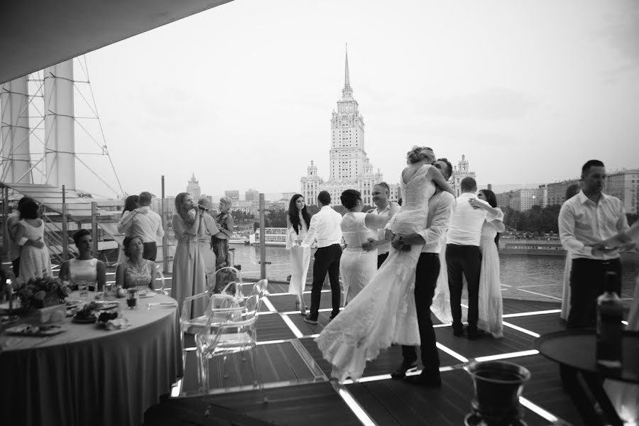 結婚式の写真家Pavel Salnikov (pavelsalnikov)。2016 10月6日の写真