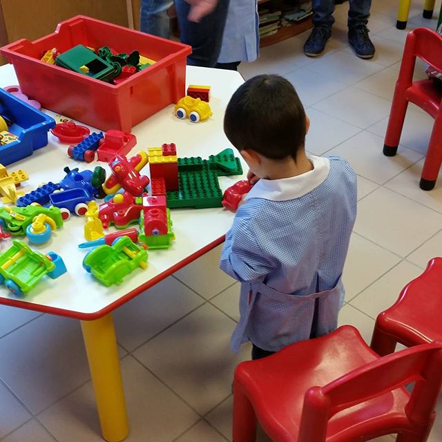   #scuoladellinfanzia #gioco #divertimento #costruzioni di rubina