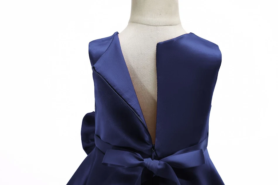 Costumes de performance pour filles mi-longs, parfaits pour la danse, le théâtre et les spectacles. Confort et liberté de mouvement assurés.