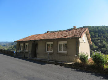maison à Saint-Sauveur-de-Montagut (07)