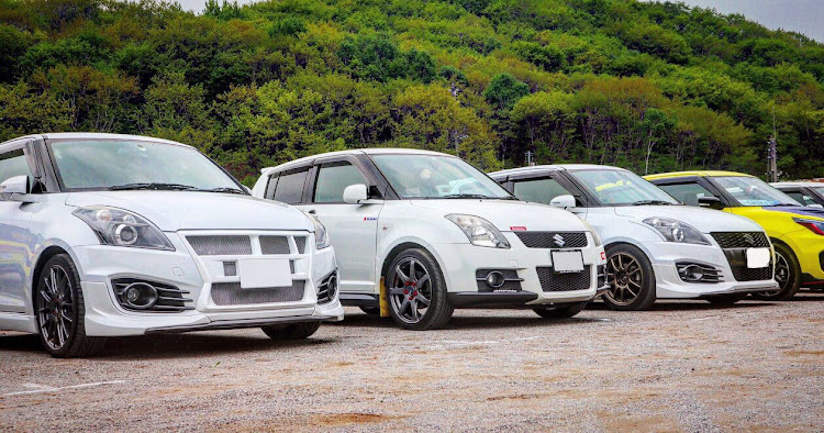 スイフトのSOMT・zc32s・zc31sに関するカスタム事例の投稿画像2枚目