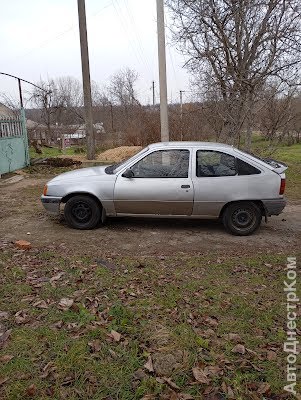 продам авто Opel Kadett Kadett E фото 3
