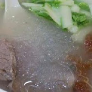 皇家傳承精緻牛肉麵