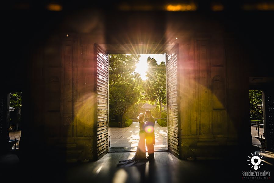 Fotografo di matrimoni Jesús Sánchez (sanchezcreativo). Foto del 5 luglio 2019