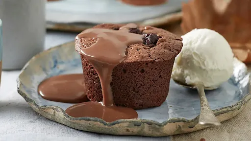 Brownie With Chocolate Sauce And Ice Cream