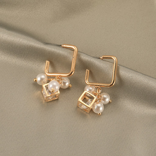 Title 3, Pearl Cube Crystal Zircon Earrings – Radiant El...