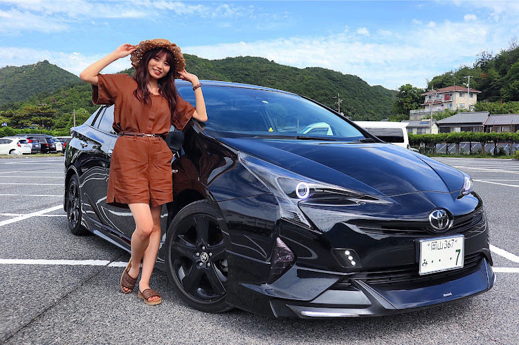 プリウスの岡山・キリッ顔・父の日・車好きと繋がりたい・ピックアップに選ばれたいに関するカスタム事例の投稿画像1枚目