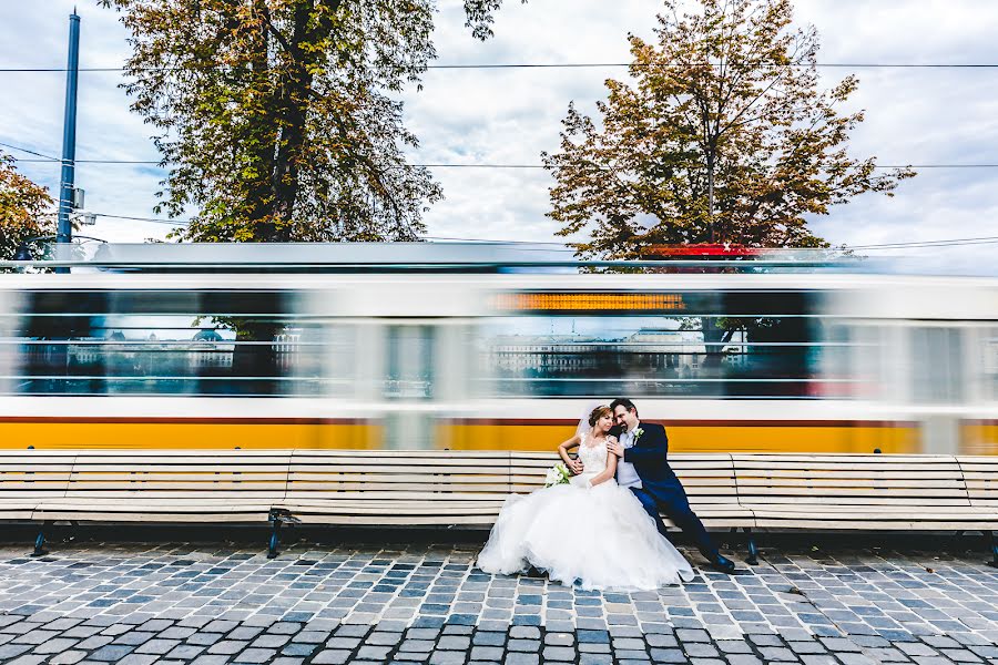 Vestuvių fotografas Gabriella Hidvégi (gabriellahidveg). Nuotrauka 2018 lapkričio 27