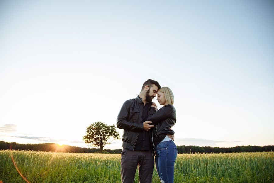 Wedding photographer Aleksandr Kudruk (kudrukav). Photo of 1 July 2019