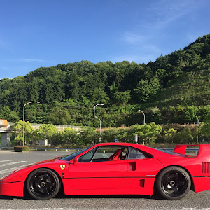 F40