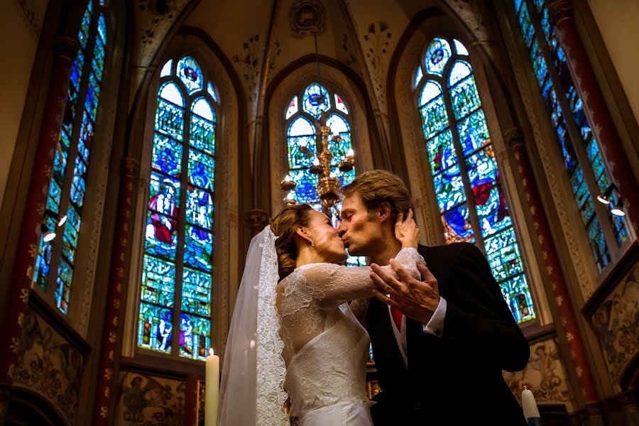 Fotografo di matrimoni Isabelle Hattink (fotobelle). Foto del 27 febbraio 2016