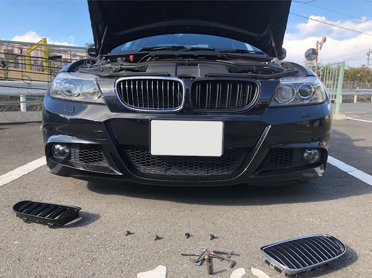 3シリーズ セダンのDIY・BMW3シリーズ・キドニーグリル交換・静岡に関するカスタム事例の投稿画像2枚目