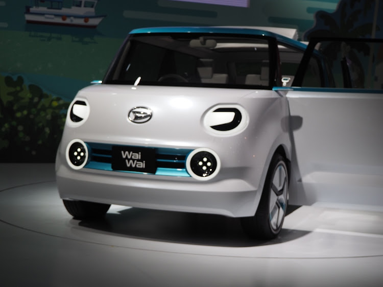 ロードスターの東京モーターショー 2019・MAZDAはコルク作ってた会社なのね・EV車も良いけど、ガソリン車も残して・もっと言うとマニュアル車も是非・11/4まで開催、あと3日ありますよーに関するカスタム事例の投稿画像27枚目