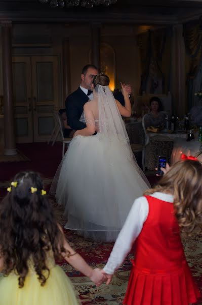 Fotografo di matrimoni Konstantin Kvashnin (fovigraff). Foto del 25 aprile 2015