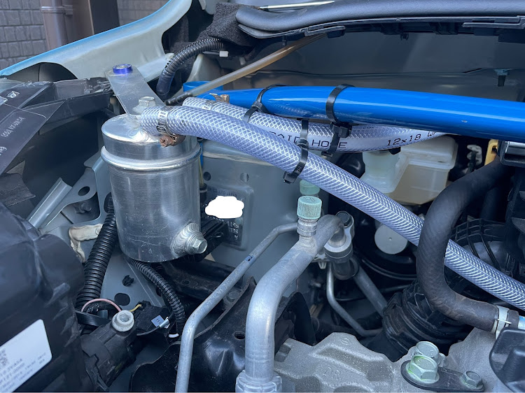 ノートの車写活・オクヤマ  CARBING・オイルキャッチタンク取付・洗車・オリンピックに関するカスタム事例の投稿画像13枚目