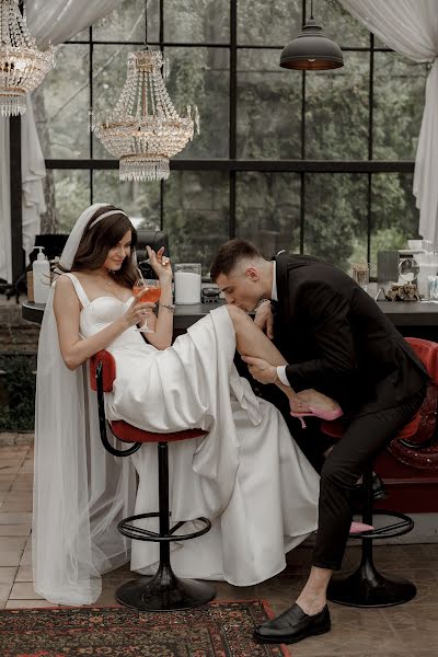 Wedding photographer Alena Kravchenko (kravchenkoal). Photo of 31 October 2022