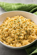 Instant Pot Mac and Cheese was pinched from <a href="https://thesaltymarshmallow.com/instant-pot-mac-and-cheese/" target="_blank" rel="noopener">thesaltymarshmallow.com.</a>