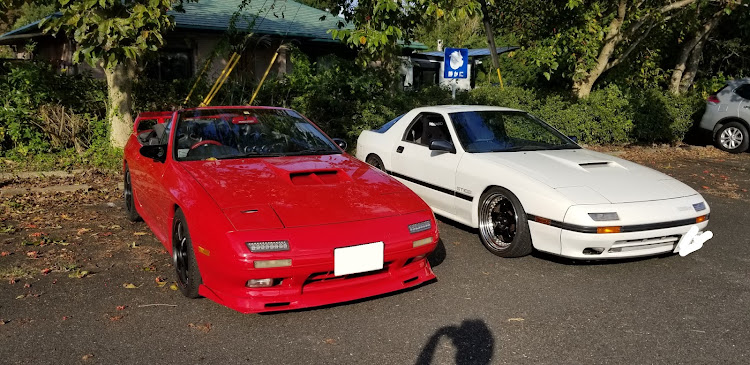 RX-7のRX-7・FC3Cカブリオレ・ピックアップお願いいたします・コスモスとオープンカーに関するカスタム事例の投稿画像6枚目