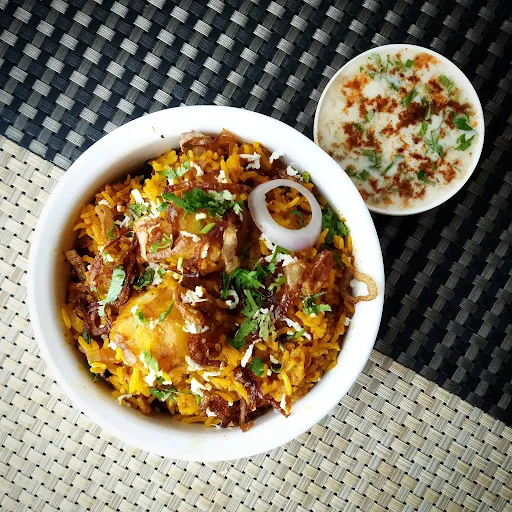 Dum Aloo Biryani