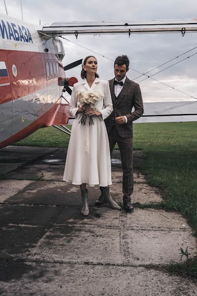 Wedding photographer Tatyana Ostanina (6depi64). Photo of 26 August 2021