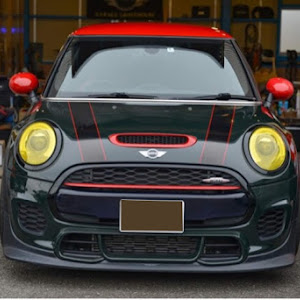 ミニ ハッチバック JCW