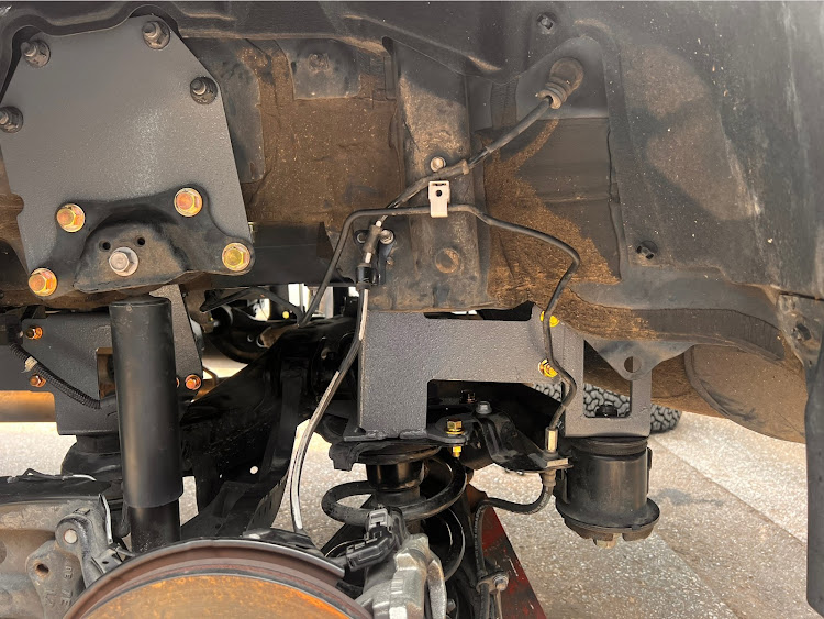 アルファードのみんなの車高調が見てみたい・DIY・あなたの車へのこだわりは？・アゲバンに関するカスタム事例の投稿画像4枚目