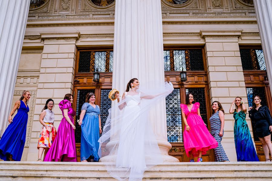 Fotógrafo de casamento Laurentiu Nica (laurentiunica). Foto de 7 de março 2023