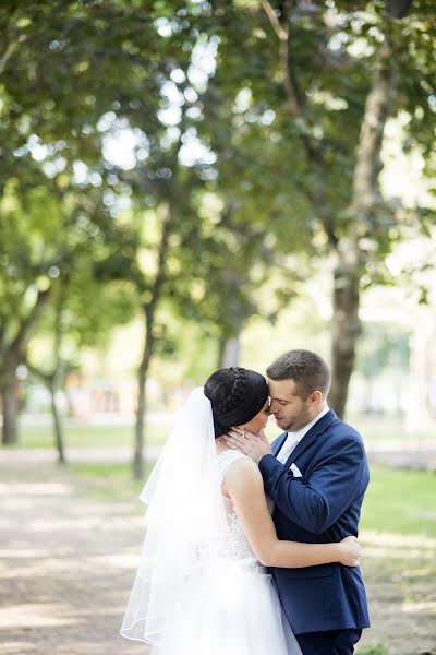 Fotograful de nuntă Ildikó Berecz (ildikoberecz). Fotografia din 9 octombrie 2018