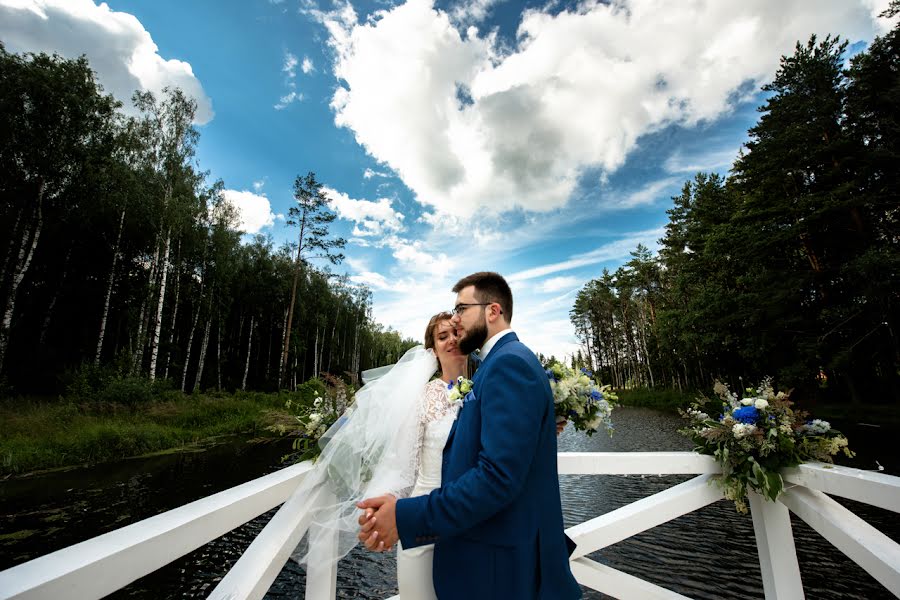 Fotógrafo de casamento Dmitriy Chikalin (dima32). Foto de 10 de setembro 2020