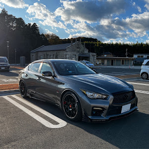 スカイライン HV37