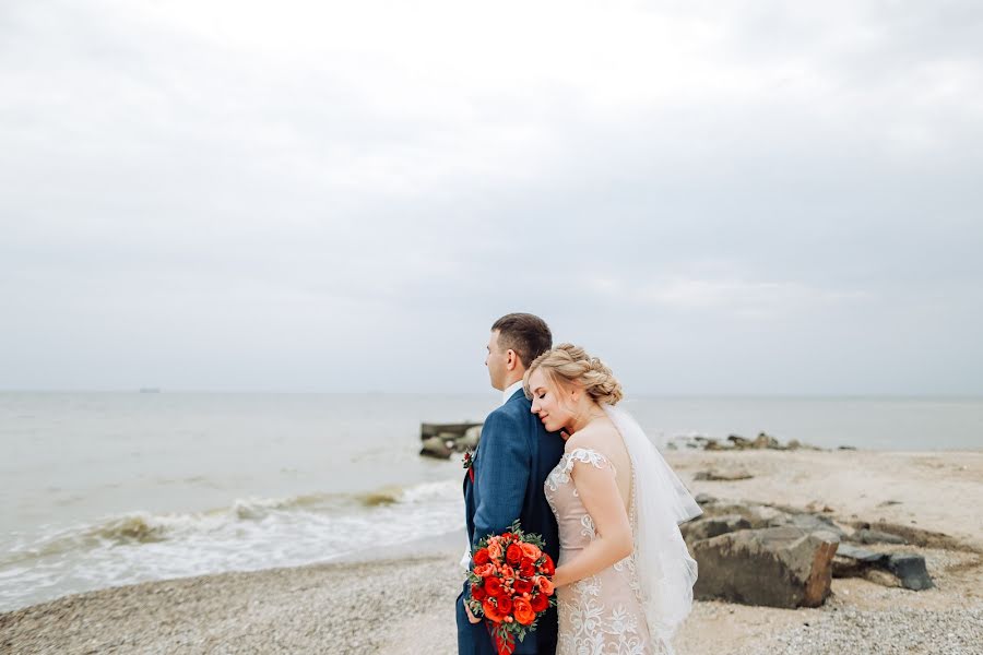 Fotógrafo de casamento Natalya Sirenko (sirenkophoto). Foto de 3 de fevereiro 2019