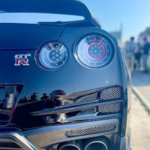 NISSAN GT-R R35