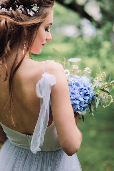 Fotógrafo de casamento Alena Antropova (alenaantropova). Foto de 3 de julho 2017