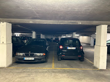 parking à Paris 15ème (75)