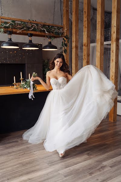 Fotografo di matrimoni Maksim Klipa (maxklipa). Foto del 12 aprile 2020