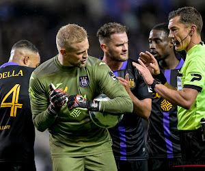 Anderlecht mikt héél hoog: Casteels moet vervanger van Schmeichel worden