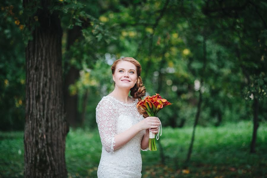 Fotógrafo de bodas Sergey Shmoylov (sergshm). Foto del 27 de octubre 2014