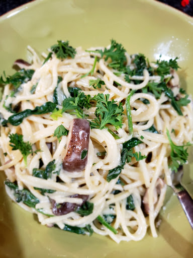 Shiitake mushroom pasta with spinach