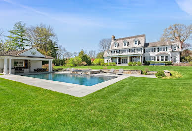 House with pool and terrace 3