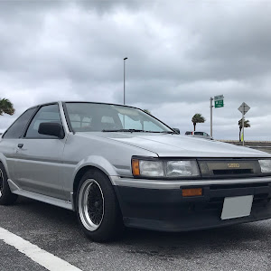 カローラレビン AE86