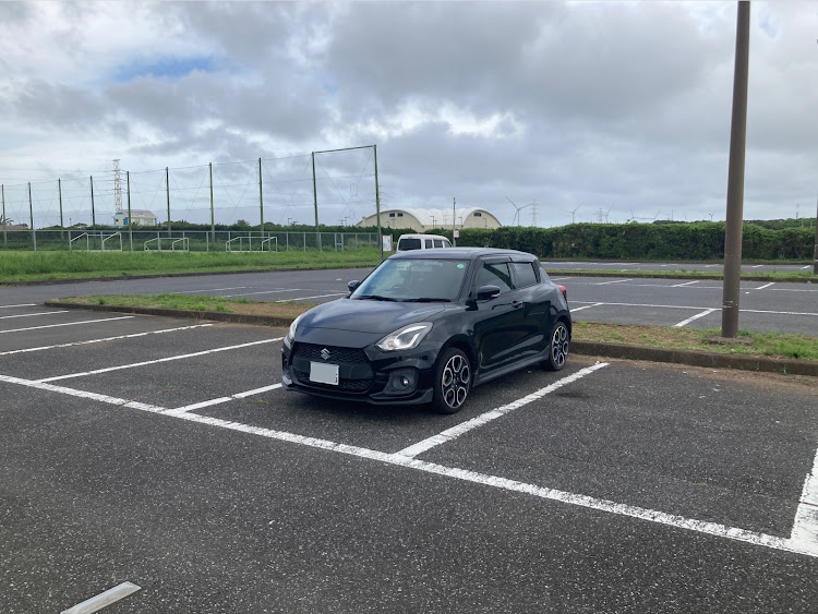 スイフトスポーツの千人画廊・神栖市海浜運動公園・ライオンの隠れ家・SIXTEENLINEに関するカスタム事例の投稿画像3枚目