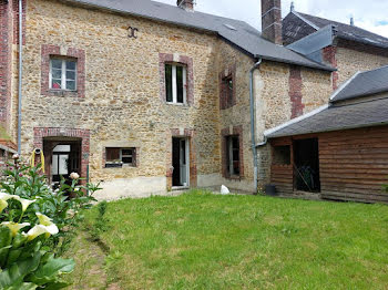 maison à Sainte-Scolasse-sur-Sarthe (61)