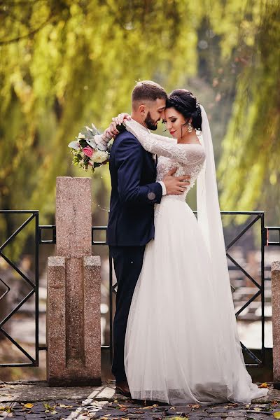 Fotografo di matrimoni Andrey Kucheruk (kucheruk). Foto del 28 agosto 2019