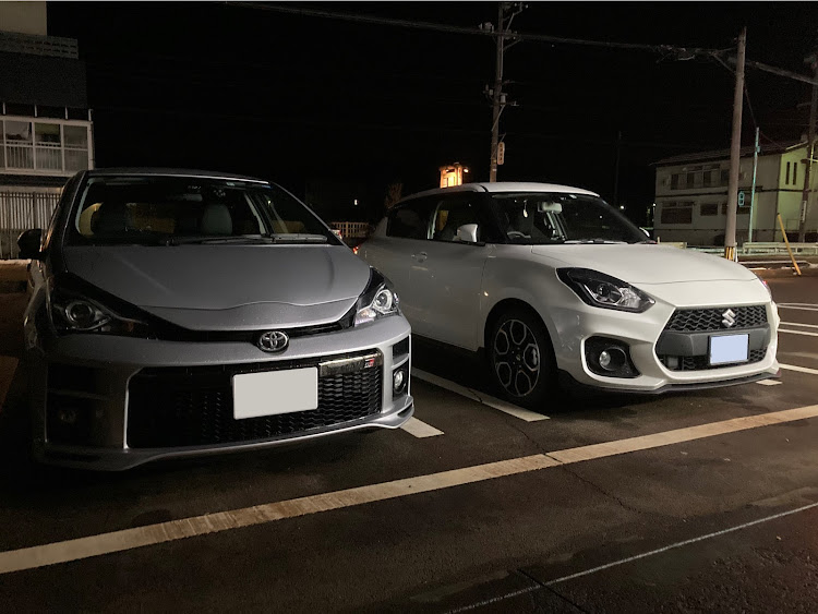 ヴィッツのトヨタ・NCP131・低そうで低くない少し低い車・ドライブに関するカスタム事例の投稿画像1枚目