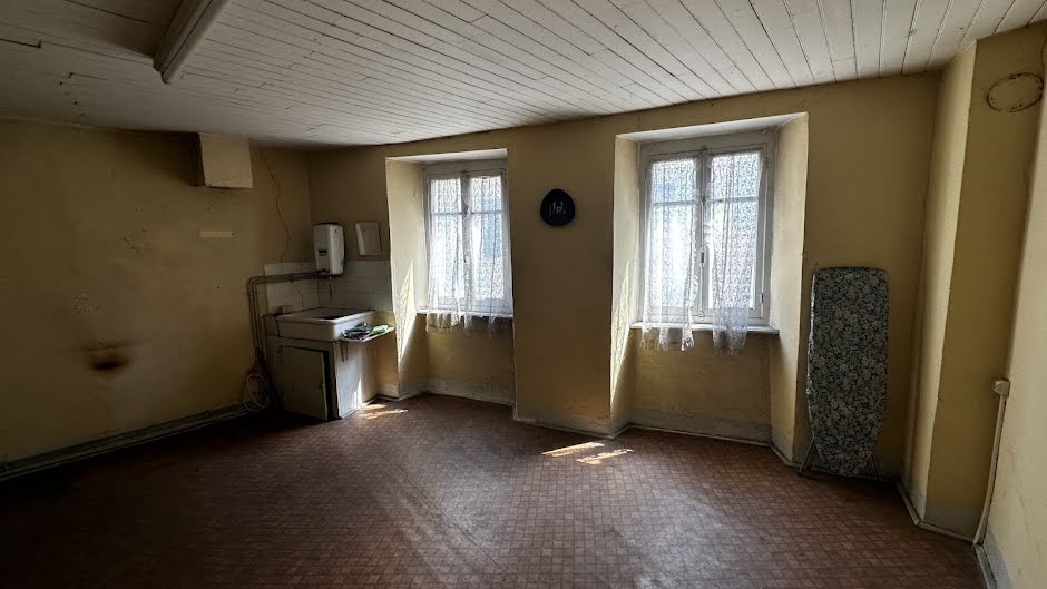 Vente maison 3 pièces 57 m² à Lamastre (07270), 25 000 €