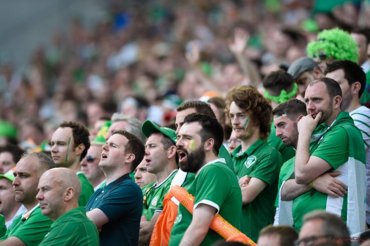 Cette fois-ci, les supporters irlandais abîment une voiture mais... (vidéo)