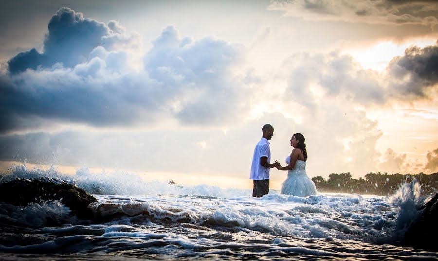 Fotografo di matrimoni Orlando Guerrero (orlandoguerrer). Foto del 19 maggio 2015