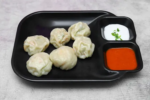 Veg Steamed Momos [8 Pieces]